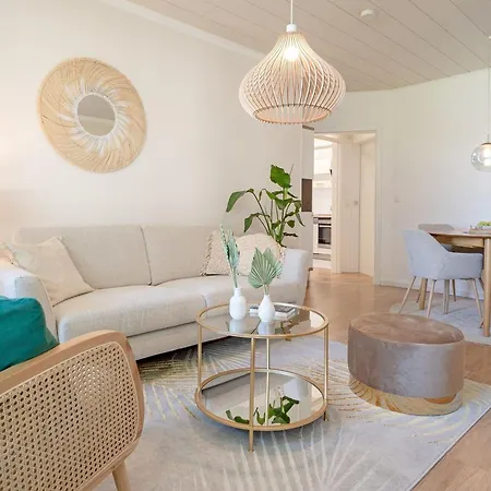 Apartment Marina Breeze *